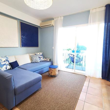 Casa Blue Fish Apartment เบนัลมาเดนา ภายนอก รูปภาพ