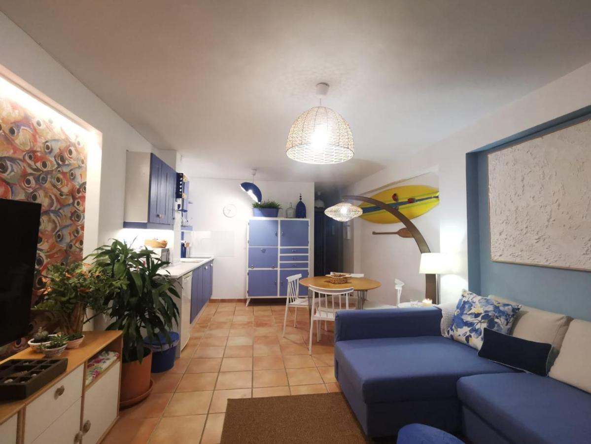 Casa Blue Fish Apartment เบนัลมาเดนา ภายนอก รูปภาพ